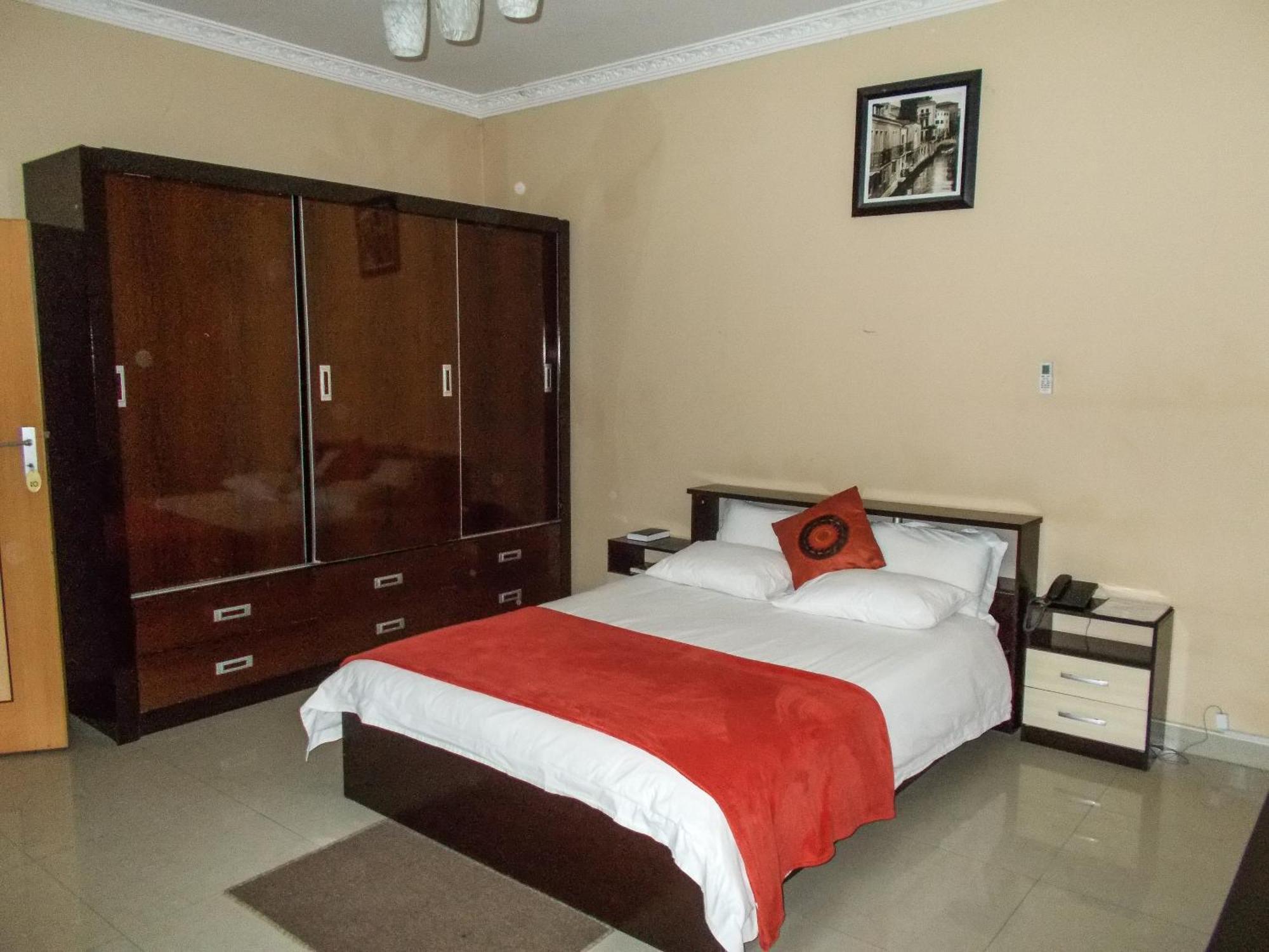 Waterfalls Hotel Lusaka Zewnętrze zdjęcie